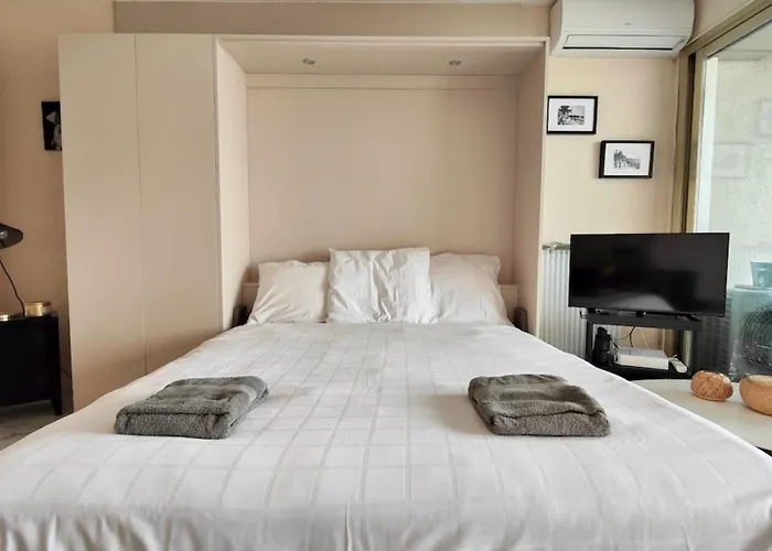 With Seafront Terrace * Antibes